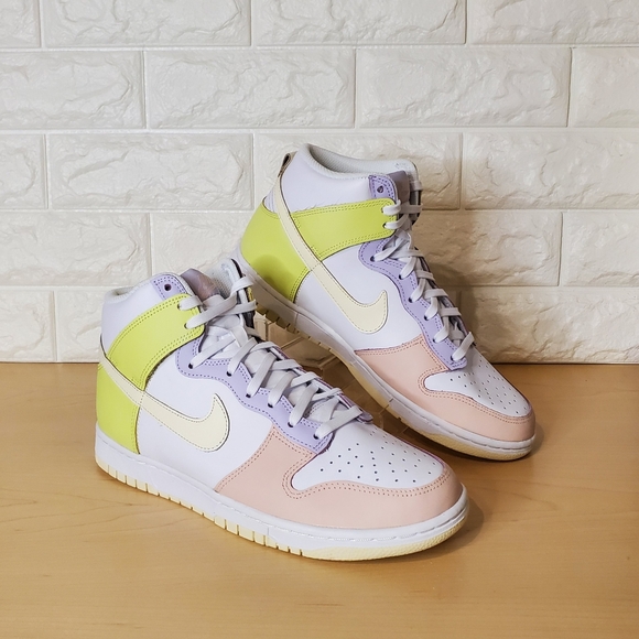 Nike Dunk High Womens Size 9.5 White Cashmere Lemon Twist DD1869-108 - Picture 3 of 12
